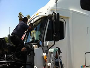 kính ôtô | kính xe hơi | kính xe ôtô | kính ô tô | thay kính xe hơi ôtô | kiếng ô tô | kiếng xe hơi ôtô | gương kính xe ôtô | hcm | sài gòn | bình dương | đồng nai | biên hòa | brvt